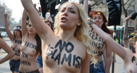 France ‘grants’ political asylum to Femen leader