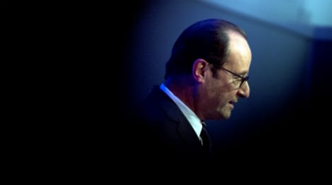 Hollande hits back at 'toothless' jibe