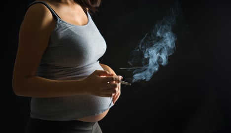 France and its shocking rate of pregnant smokers - The Local