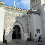 French Muslim leader calls for more mosques