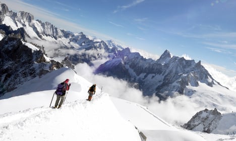 American climber dies after Mont Blanc fall