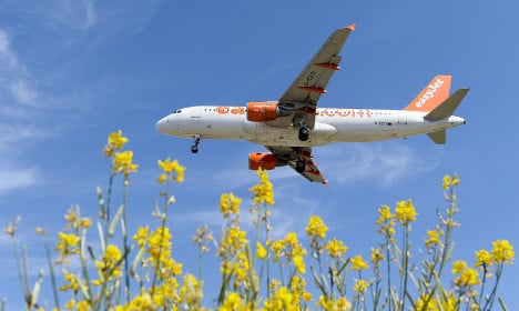 Disabled Frenchman kicked off easyJet plane