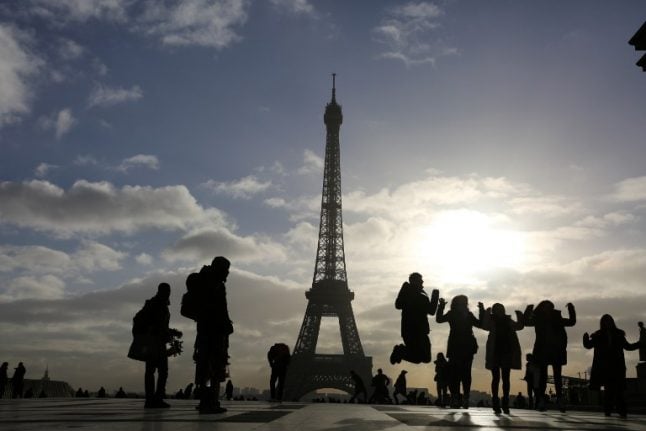 Finally! Tourists are flocking back to France