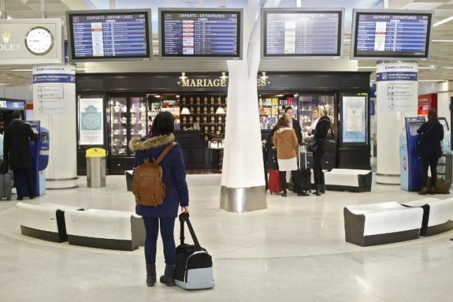 More flights cancelled as French air traffic control strike rumbles on