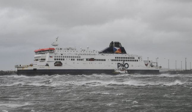 Ferry runs aground at France's Calais port