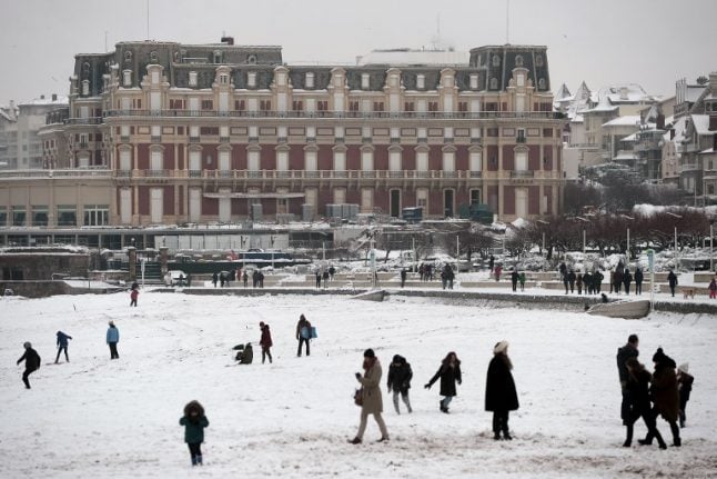 UPDATE: Swathes of France on alert for snow and ice as Siberian chill bites