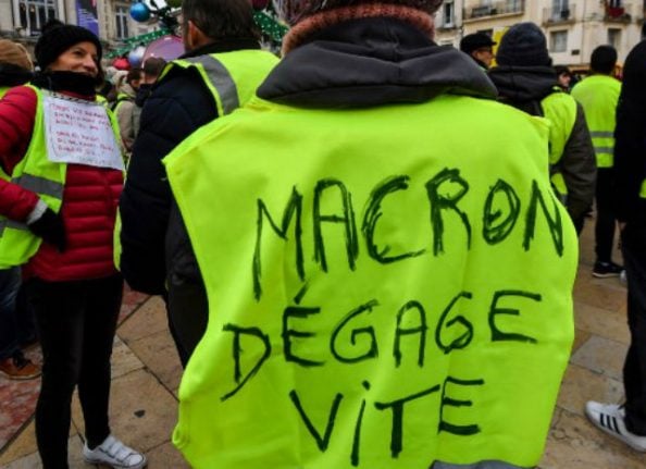 Macron’s ratings plunge after ‘yellow vest’ protests: new poll