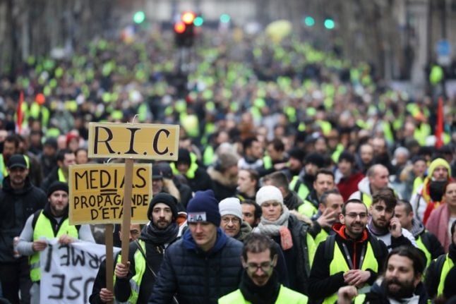 France's 'yellow vests' hit streets for fresh round of protests amid fears of more violence