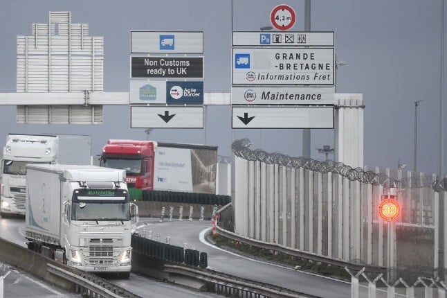 Channel logjam ‘over by Saturday’ as truckers arrive in Calais