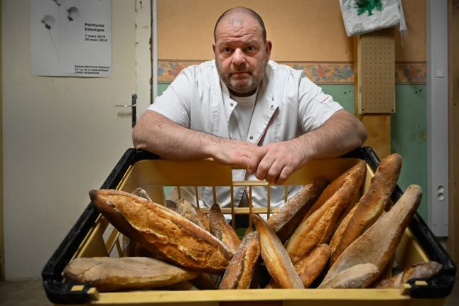 French baker's hunger strike saves his Guinean apprentice from deportation