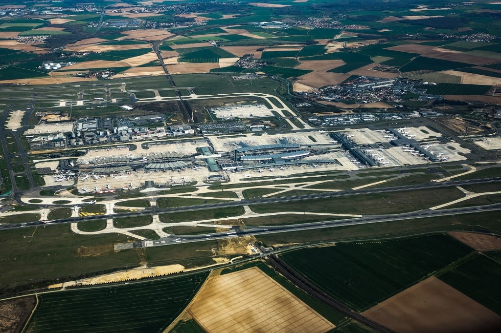 France scraps plans to extend Paris’ Charles de Gaulle airport