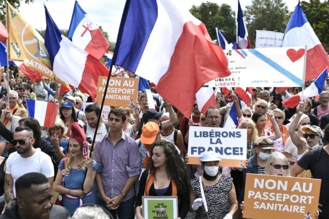 Seventh weekend of protests planned against French health passport