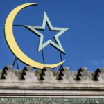 France closes mosque after 'unacceptable' preaching